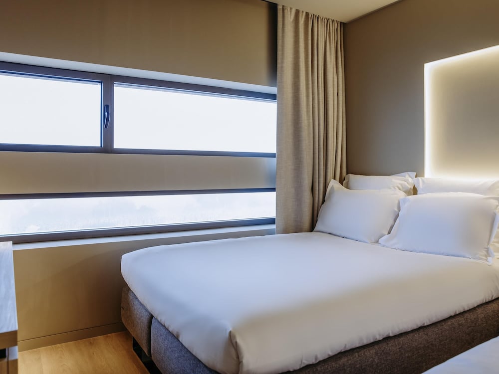 Mercure Fatima 32/68