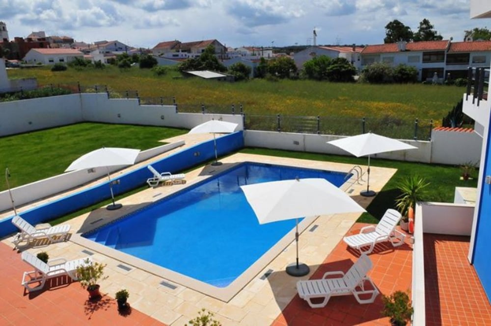 Vicentina Hotel 22/24