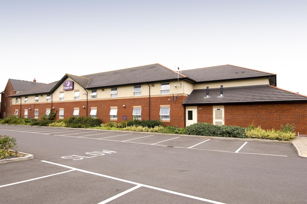 Premier Inn Taunton Central (North) 24/26