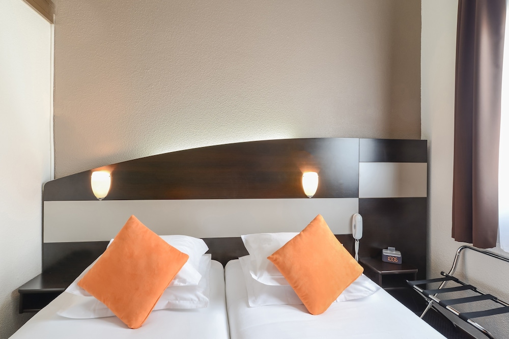 The Originals Le Relais D Aubagne 24/58