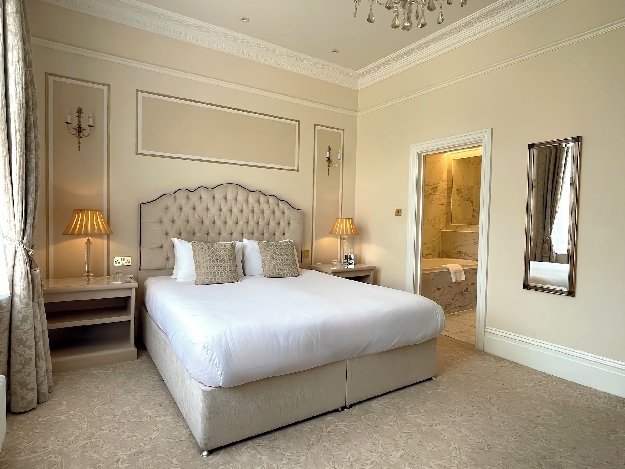 STANDARD, DOUBLE BED
