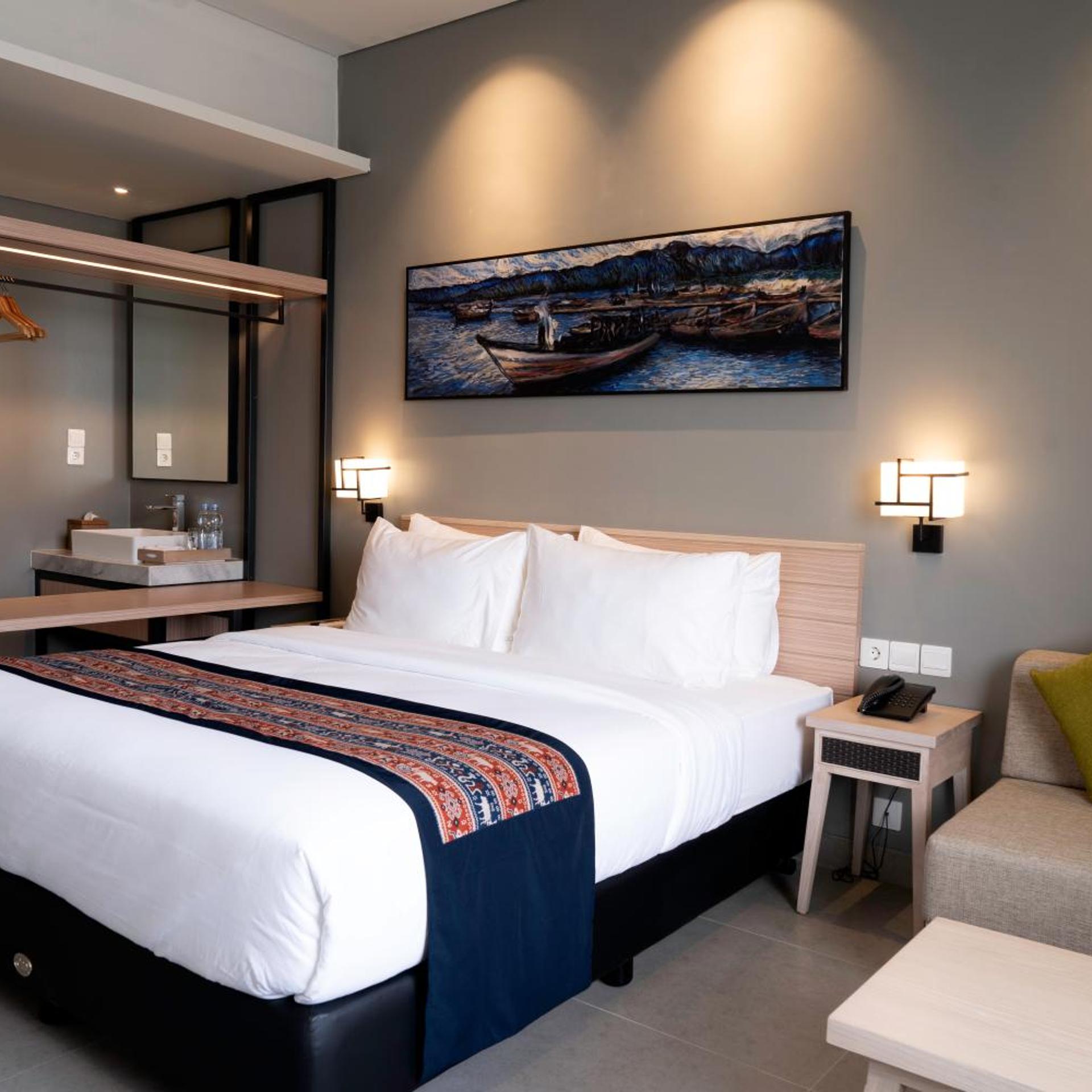 Tahuna Beach hotel & Resort 3/17