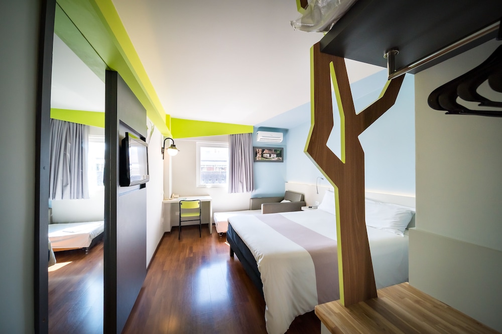 ibis Styles Curitiba Centro Civico 17/50