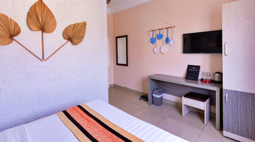 Meraki Hotel 32/68