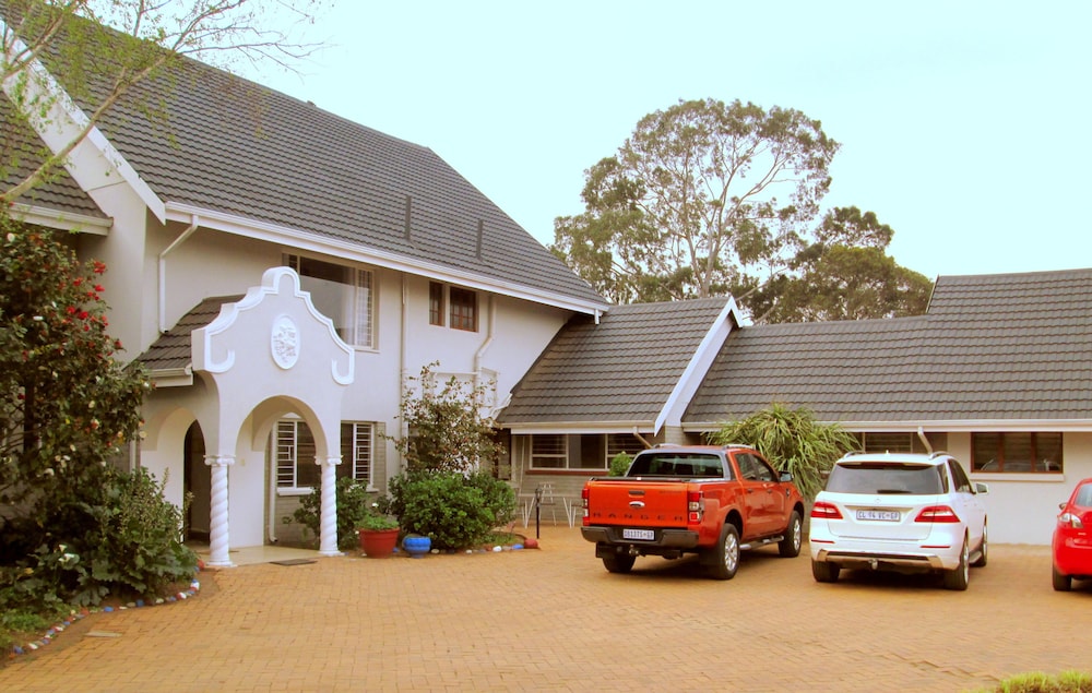 OR Tambo Guest House 37/49
