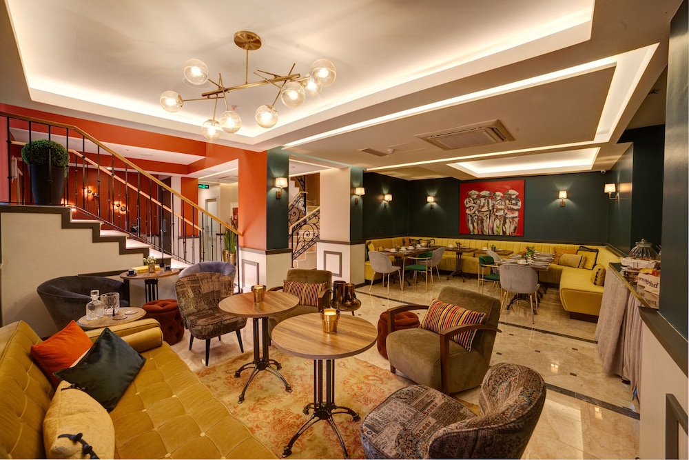 The Fox Hotel Taksim 50/69