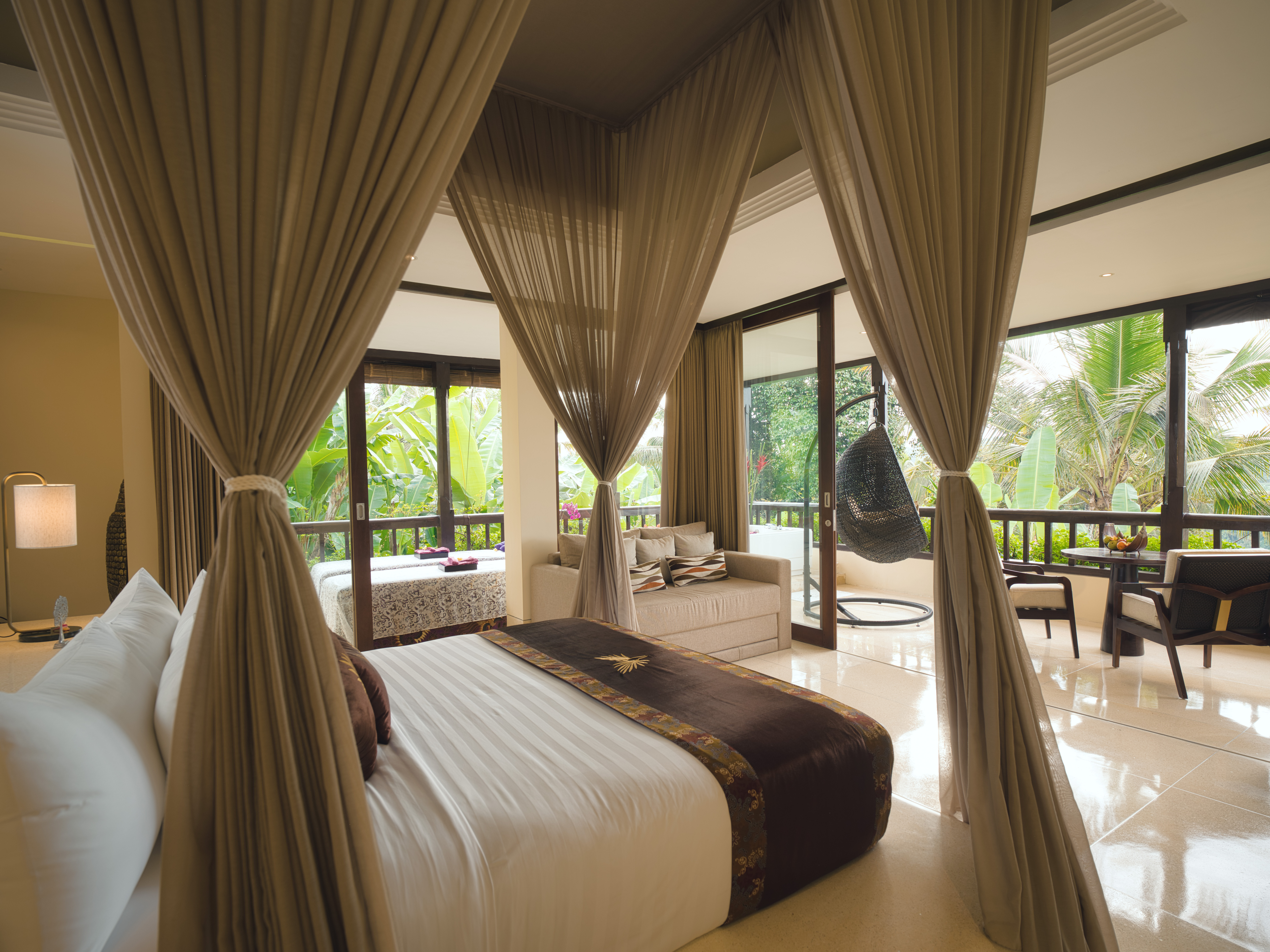 Panoramic, Suite, Villa, Hot Tub, Corner