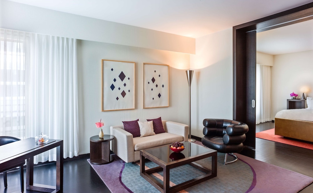 GRAND HYATT BERLIN 58/80