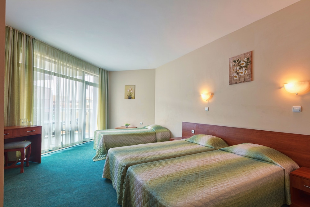 Hotel L&B Sunny Beach 17/50