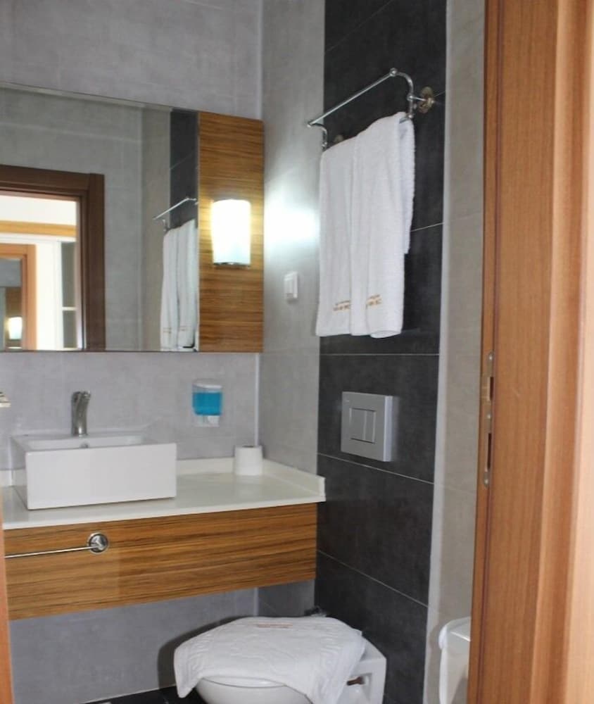 WA Cesme Farm Hotel Beach Resort & Spa 50/50
