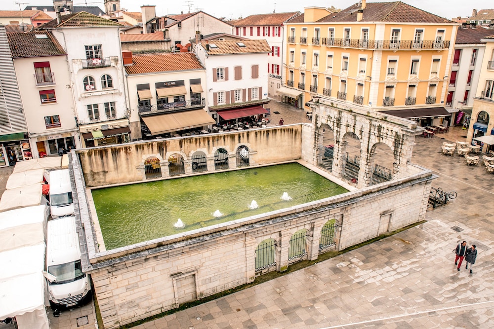 Hotel Bains Sarrailh 55/63