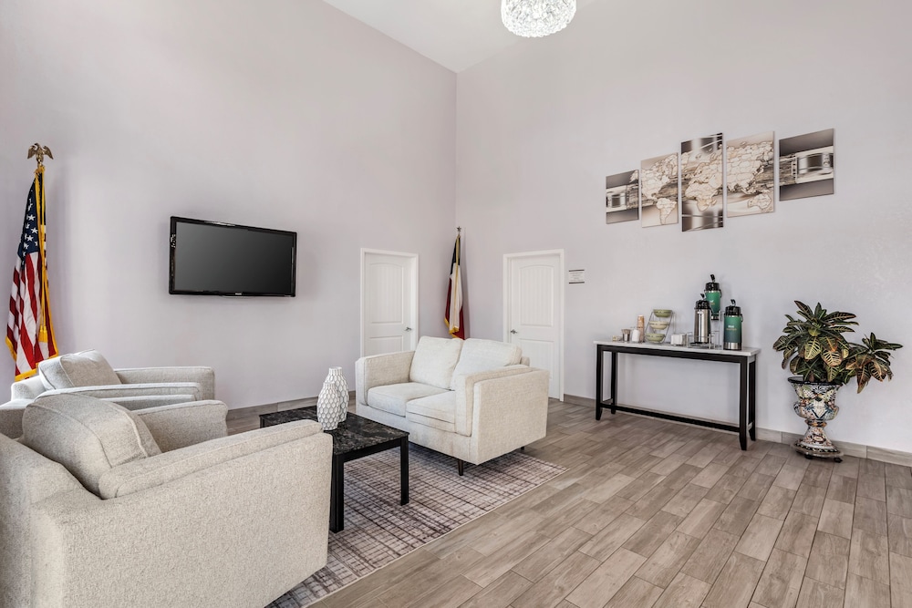 Quality Inn & Suites New Boston - Texarkana West 38/61