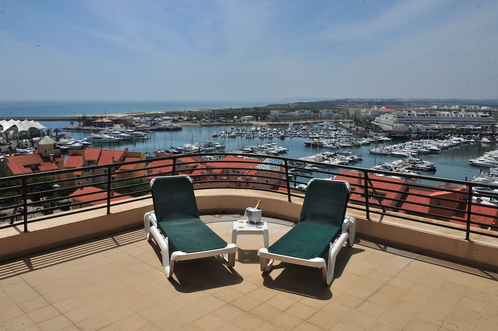 VILA GALE MARINA 27/50