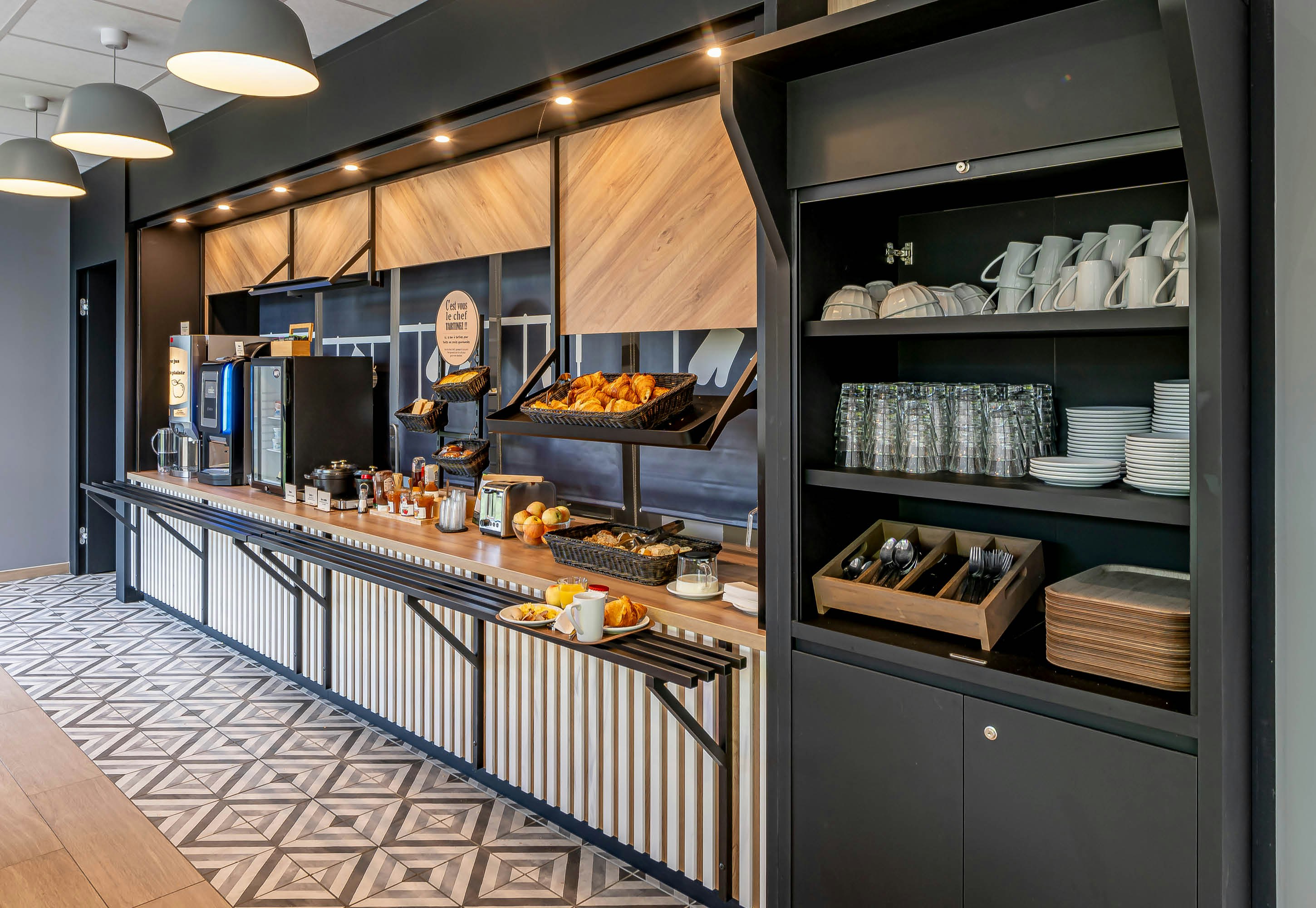 B&B Hotel Bordeaux Saint-Andre-de-Cubzac 28/37