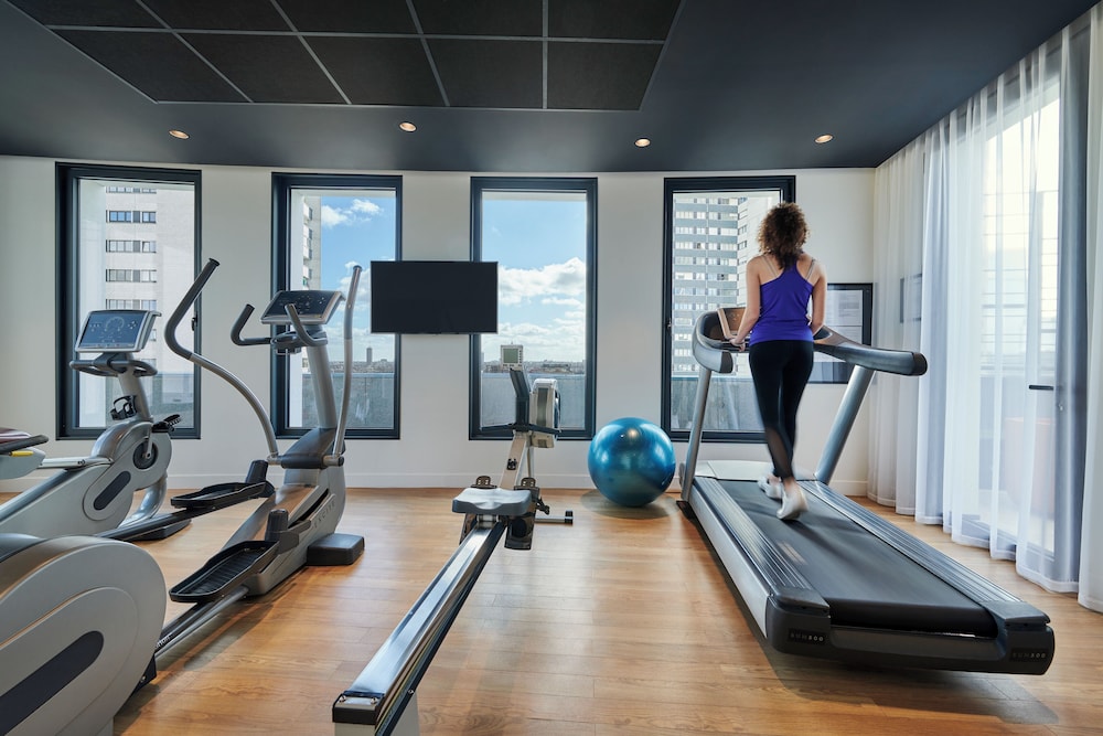 Mercure Paris La Defense 35/66
