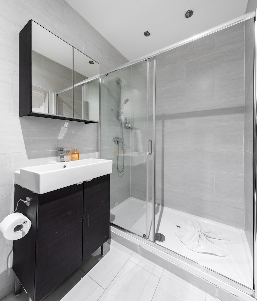 Vilenza Hotel 41/50