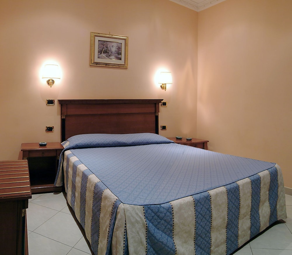 Meridiana 14/57