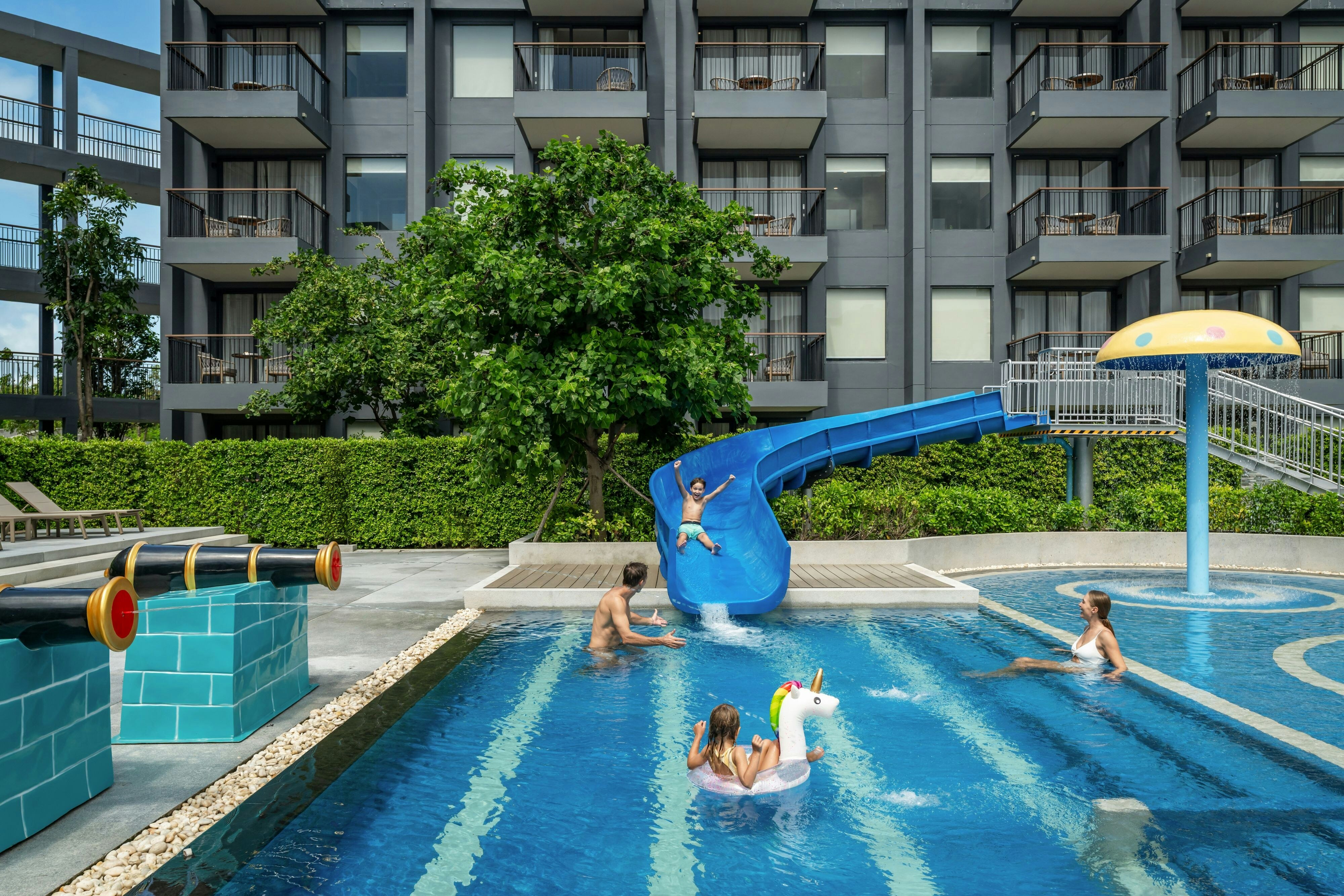Courtyard by Marriott Phuket Chalong Bay Resort 24/30