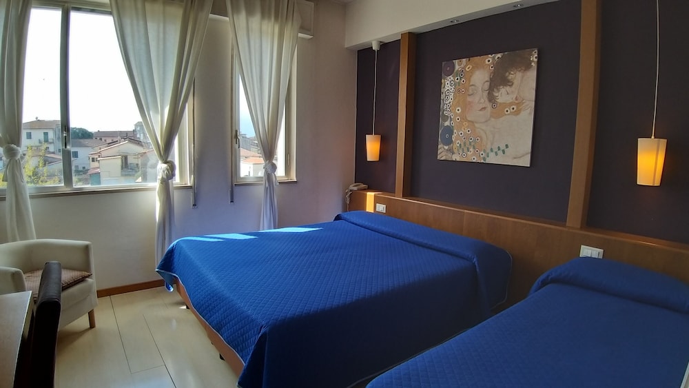 Hotel Cavalieri Del Tau 15/50