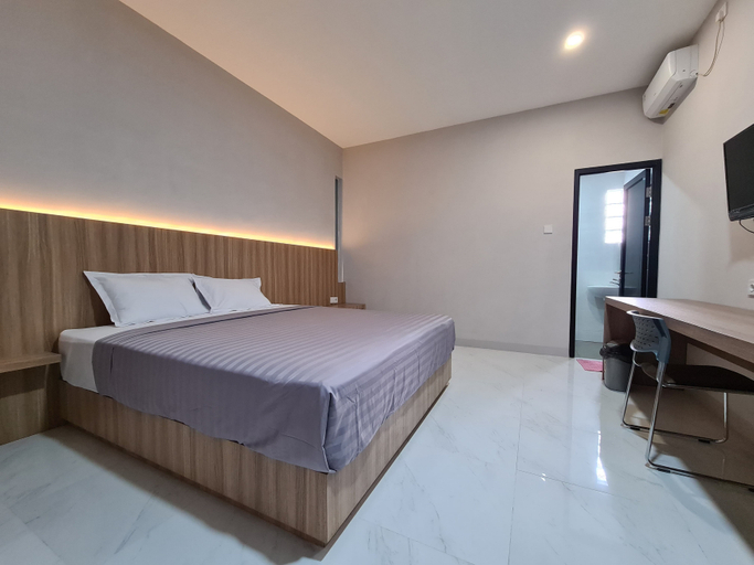Superior, King Bed