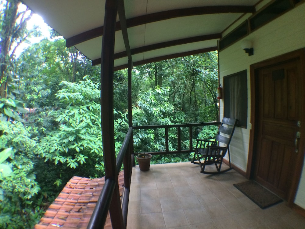 Hotel Rana Roja Lodge 28/50