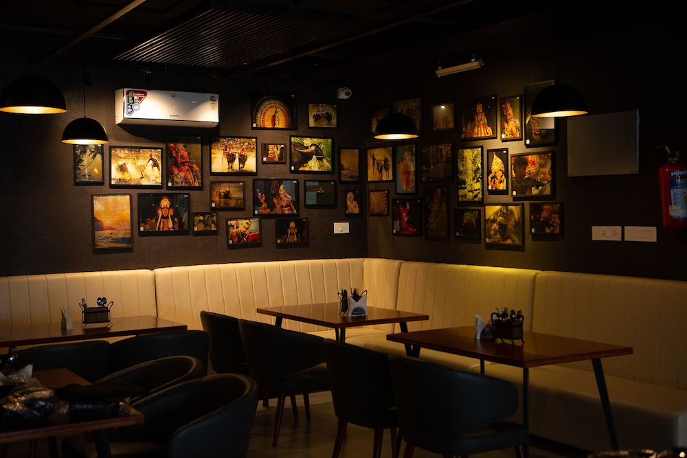 Vihaari 24 Business Hotel 52/57