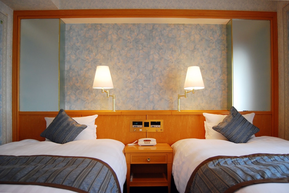 TAKAMATSU KOKUSAI HOTEL 15/65