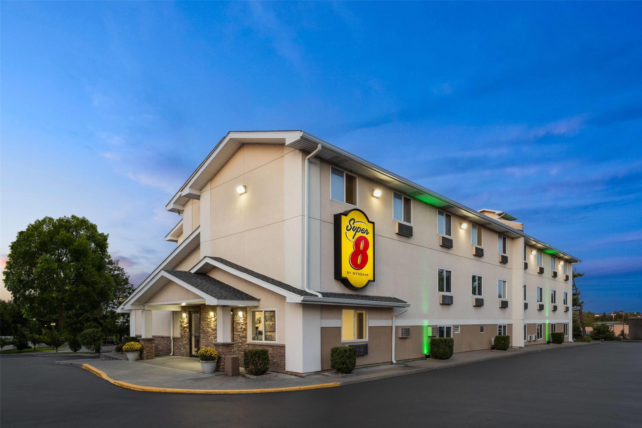 Super 8 by Wyndham Latham/Albany Airport 6/36