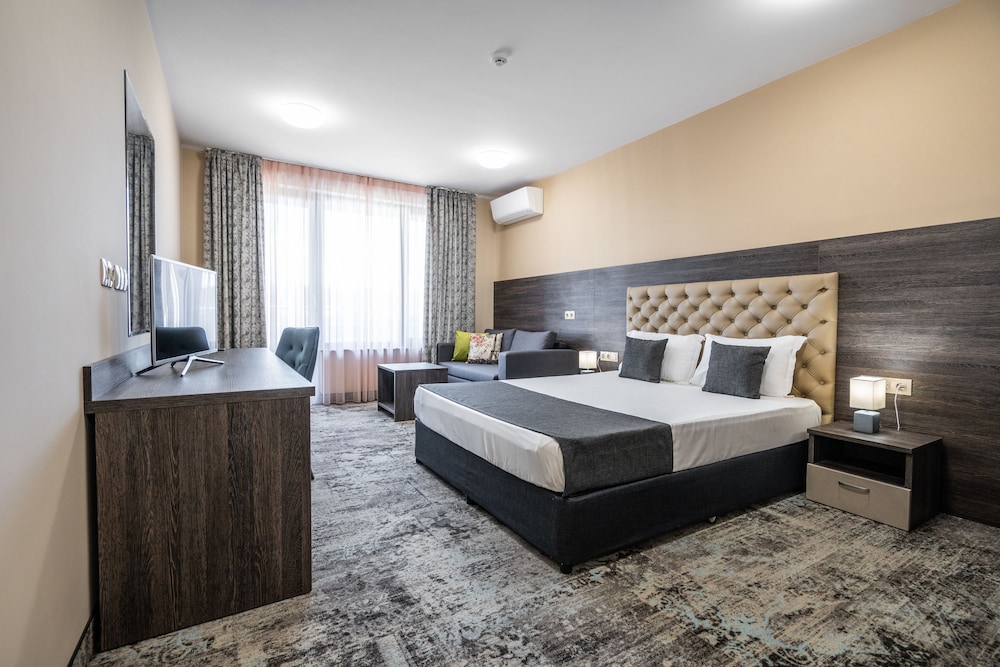 Plaza Hotel Plovdiv 17/68