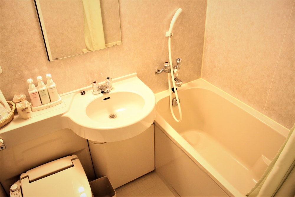 Yamagata Nanokamachi Washington Hotel 52/54
