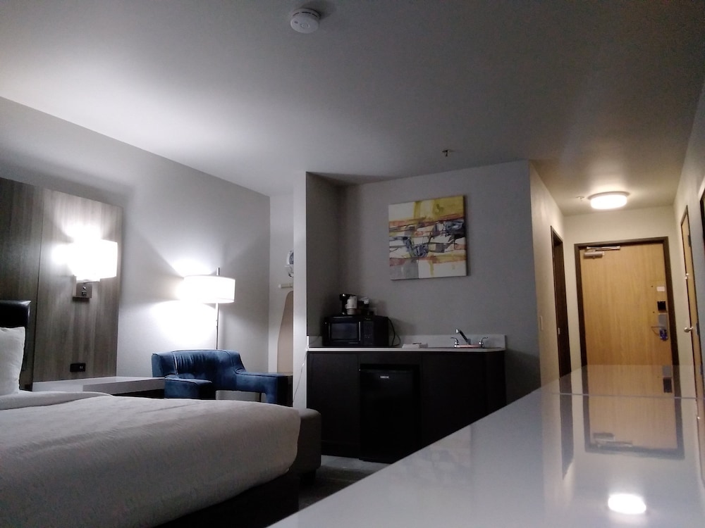 Best Western Plus Renton Inn 22/37