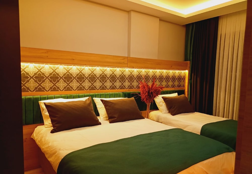 Dinamik Otel 6/23