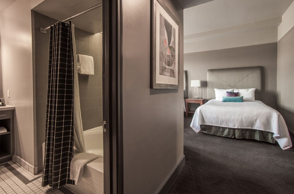 Magnolia Hotel Dallas Downtown 12/67