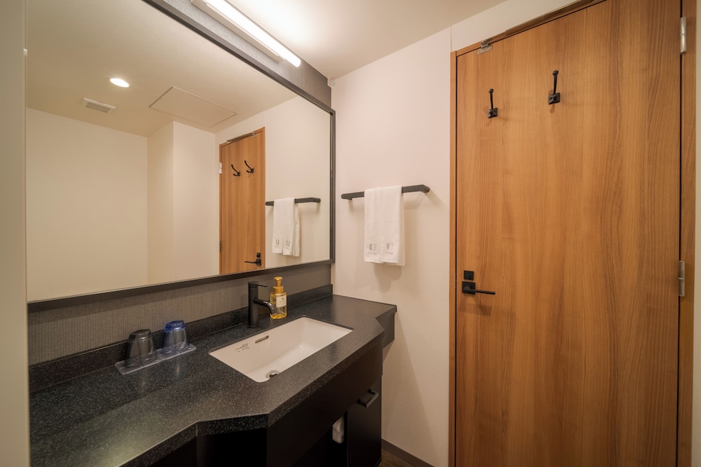 Via Inn Osaka Kyobashi (JR West Group) 47/50
