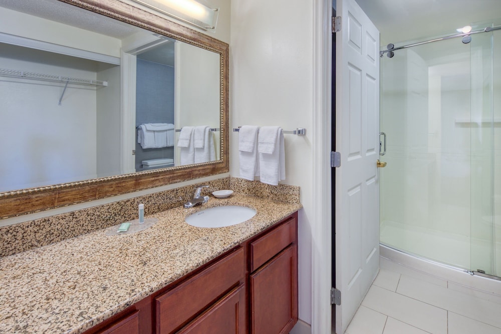 Residence Inn By Marriott Raleigh Crabtree 50/50