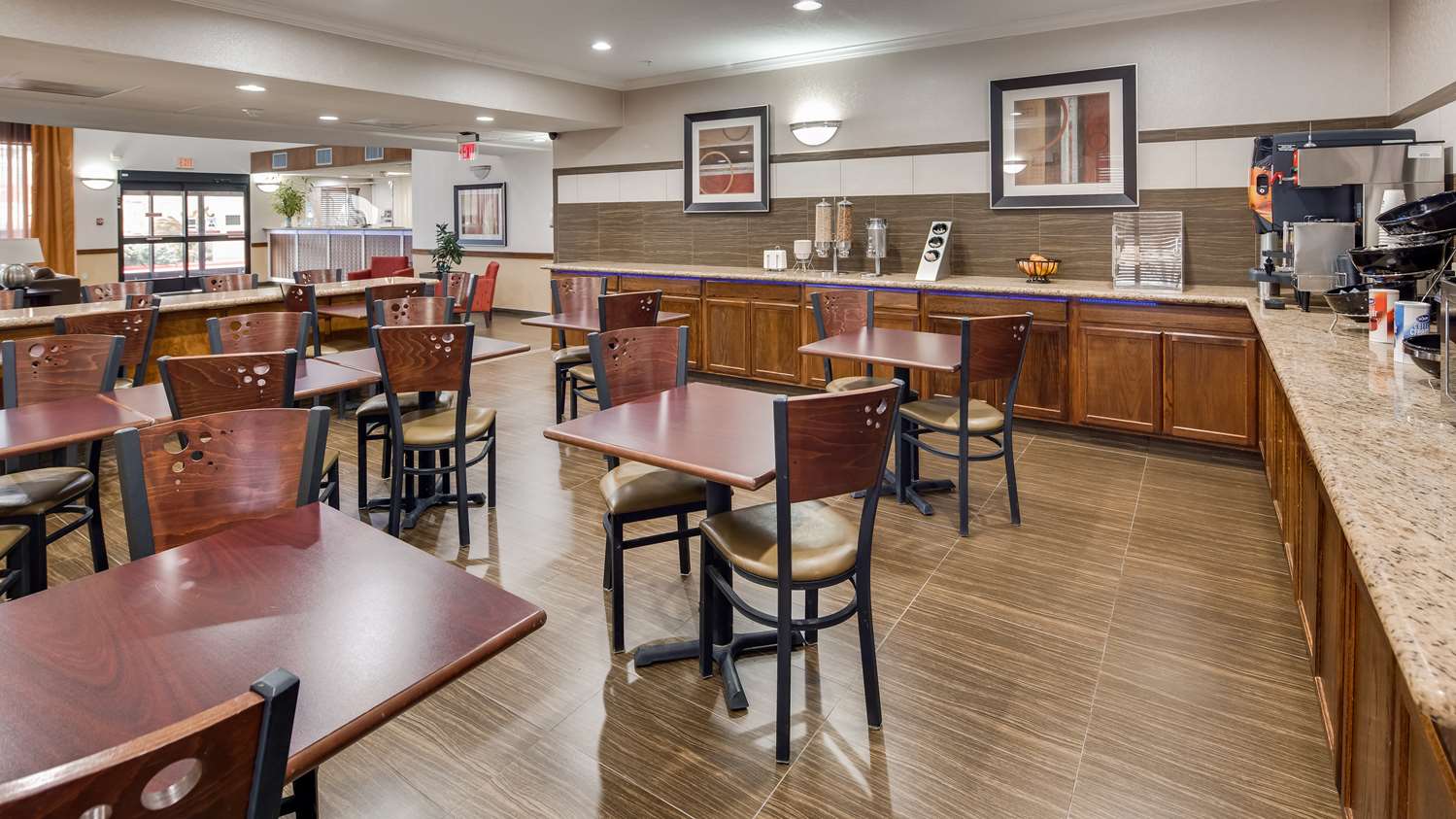 Best Western Dayton Inn and Suites 8/13