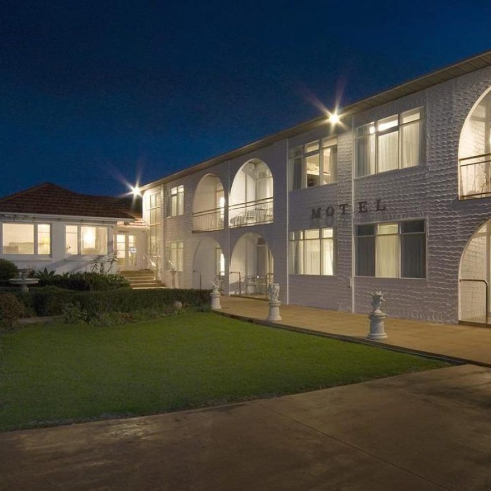 Aarangi Motel 47/55