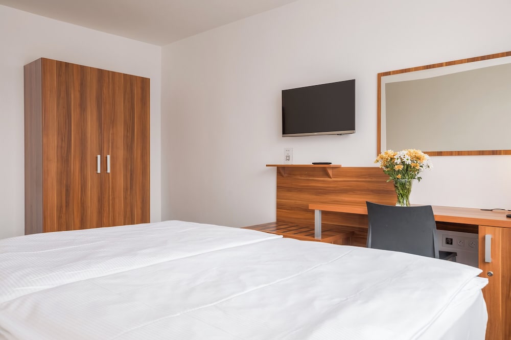 Hotel Vista 15/50