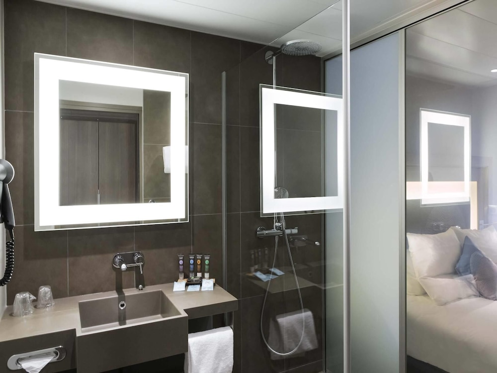 غرفة تنفيذية بسرير كوين مع أريكة، NOVOTEL CHATEAU DE VERSAILLES 5/6