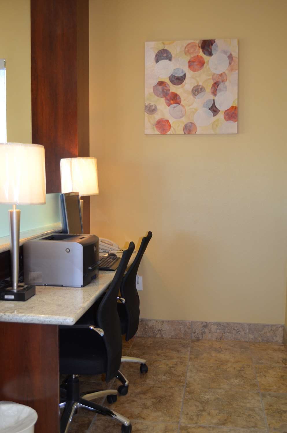 SureStay Hotel by Best Western Tehachapi 31/34