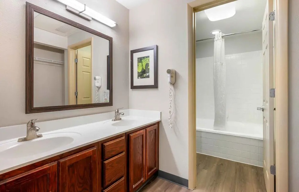Extended Stay America - Indianapolis -Airport-W Southern Ave 57/60