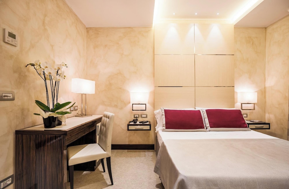 MAISON CANDIA LUXURY HOUSE 23/38