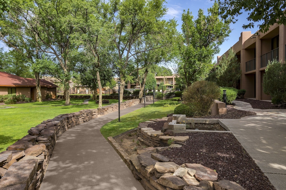 Holiday Inn Canyon de Chelly (Chinle), an IHG Hotel 28/37