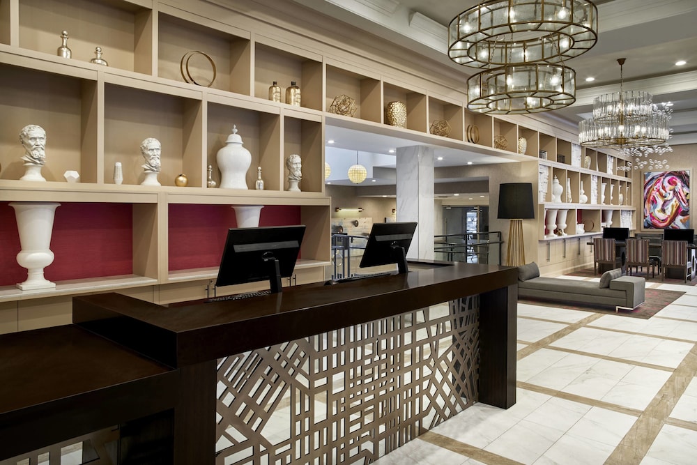 Sonesta Hotel Baltimore Inner Harbor 11/60