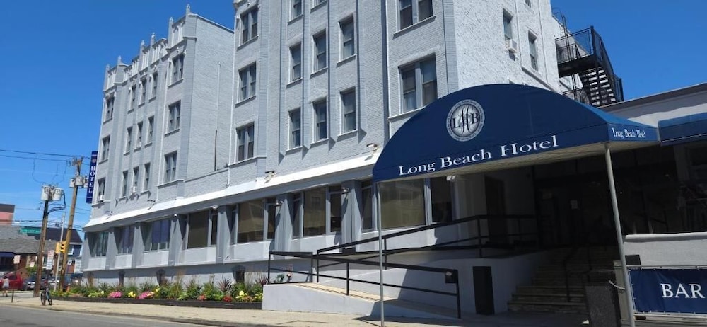 Long Beach Hotel 2/60