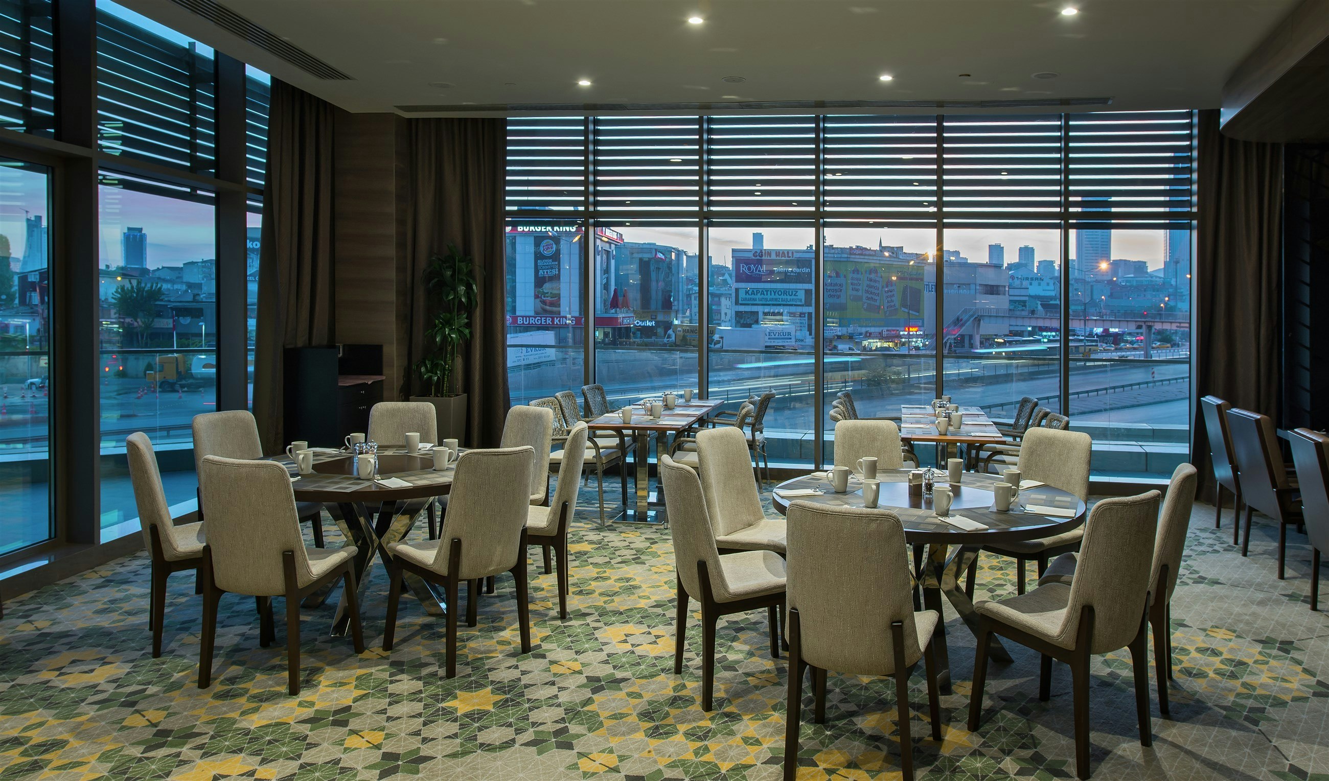 Hilton Istanbul Kozyatagi 32/50