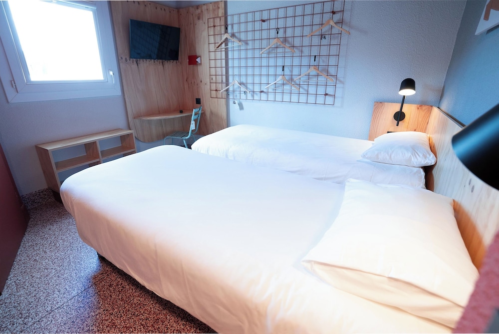 Little Pop, Twin Beds، greet hotel Montpellier Aéroport Parc des Expos 3/10