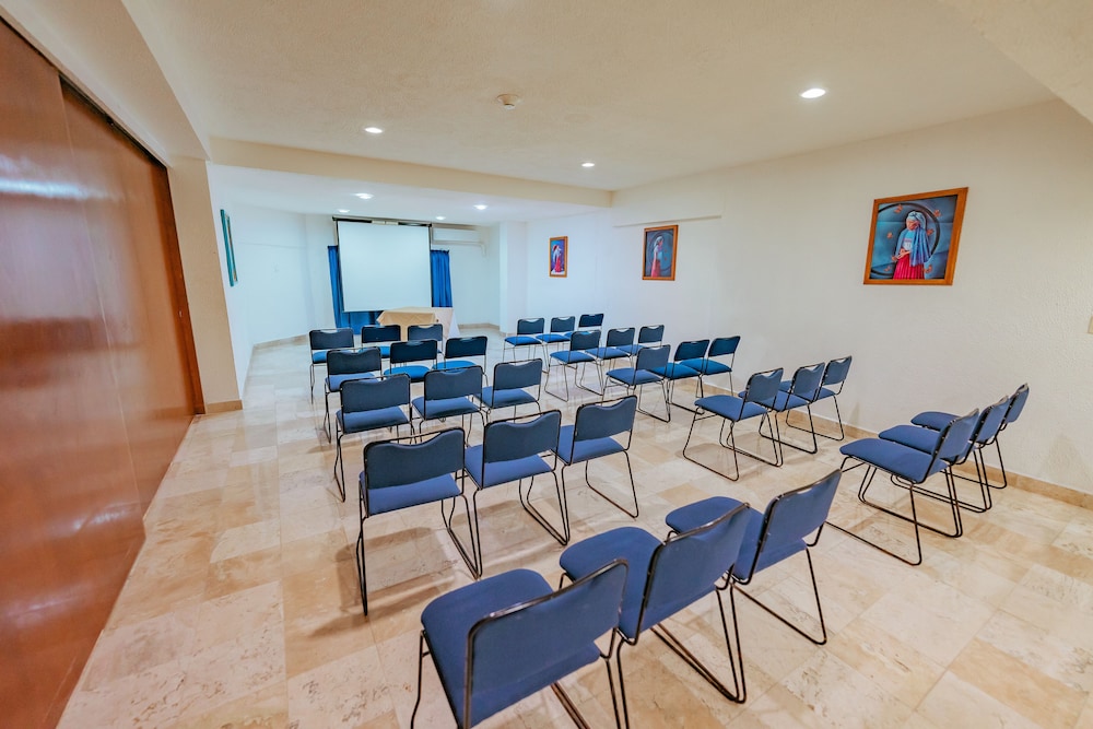 Playa Suites Acapulco 52/64