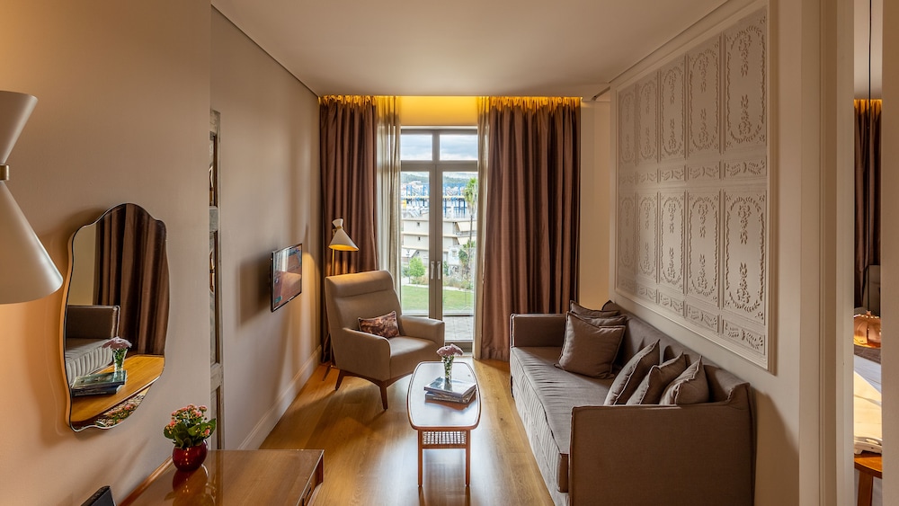 MARPESSA SMART LUXURY HOTEL 49/74