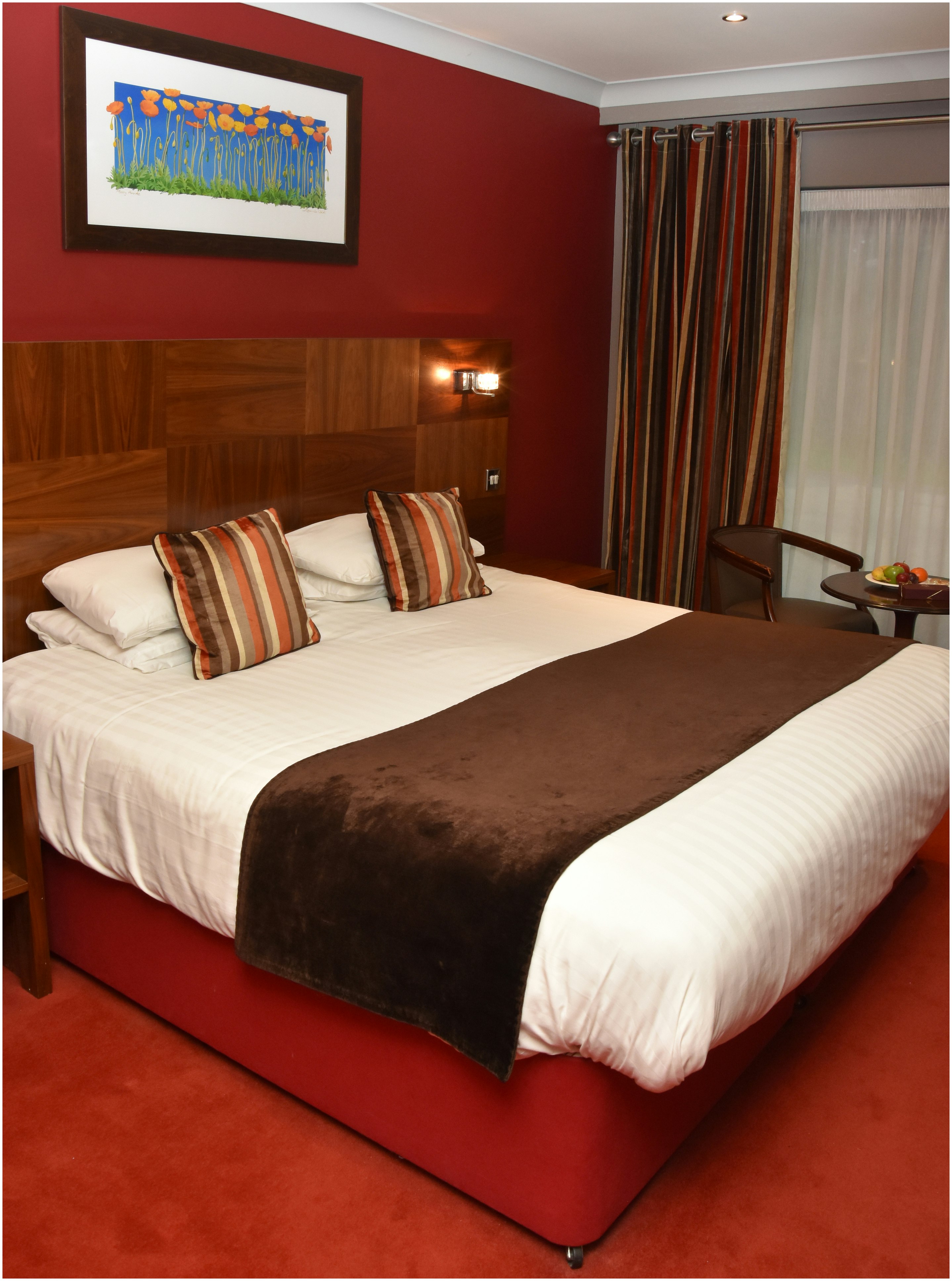 EXECUTIVE, DOUBLE BED